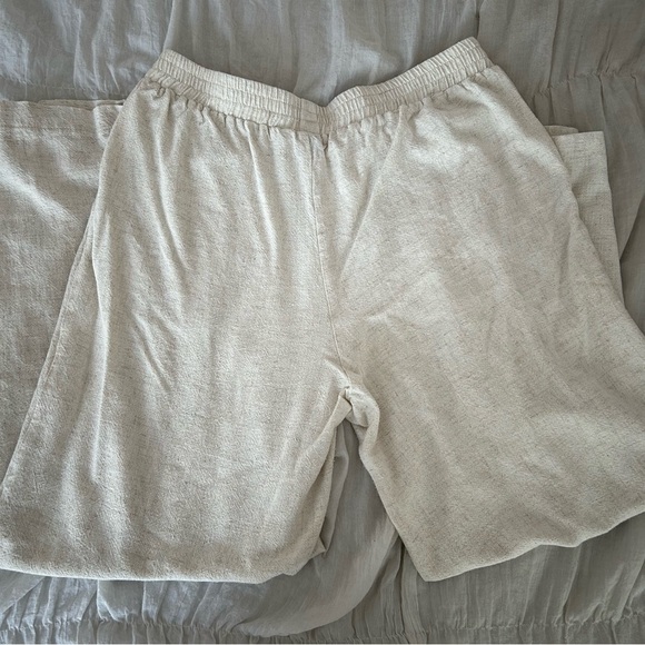 Tan linen pants - Picture 2 of 3